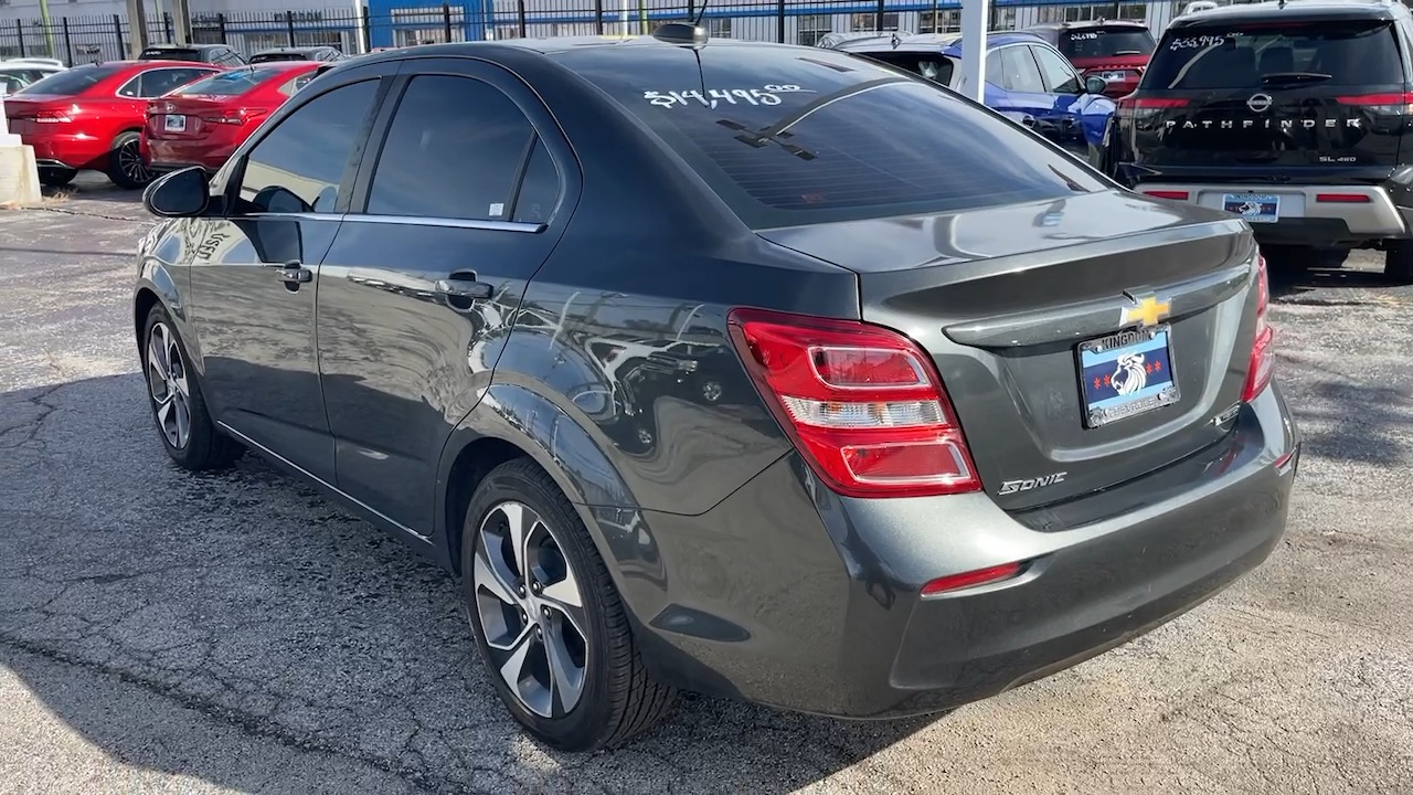 2019 Chevrolet Sonic Premier 26