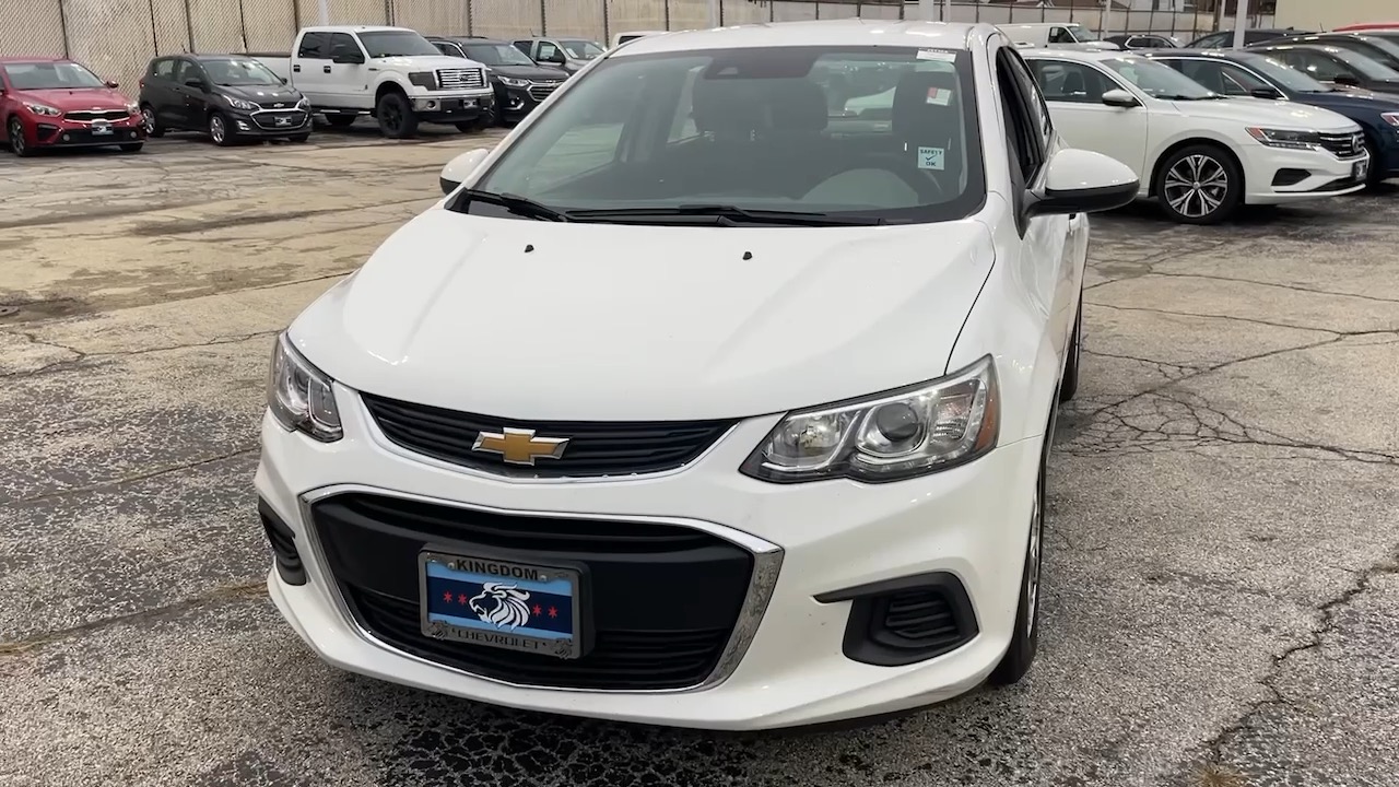 2017 Chevrolet Sonic LT 29