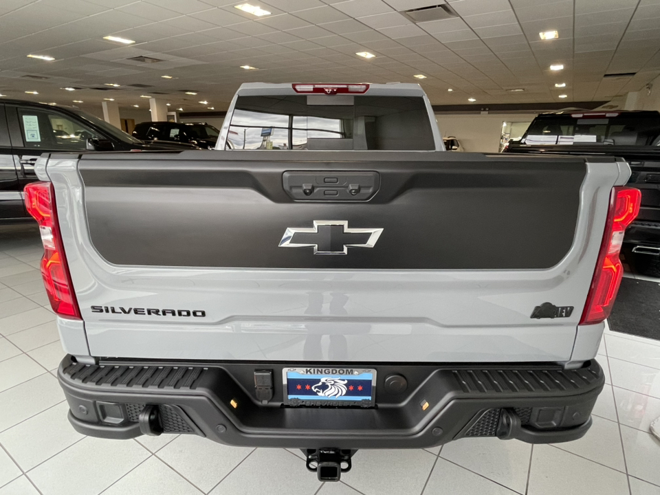 2025 Chevrolet Silverado 1500 ZR2 3