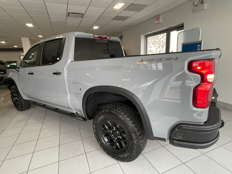 2025 Chevrolet Silverado 1500 ZR2 4