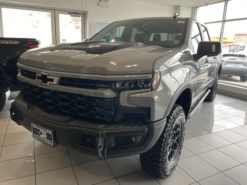 2025 Chevrolet Silverado 1500 ZR2 6