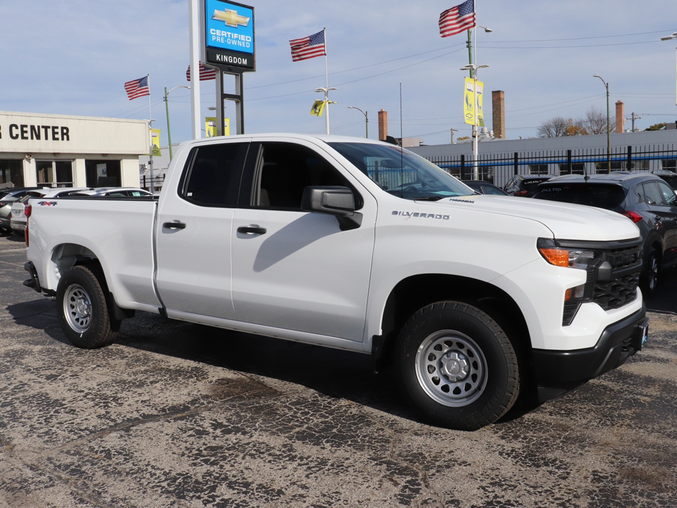 2025 Chevrolet Silverado 1500 WT 3