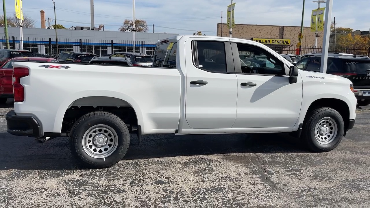 2025 Chevrolet Silverado 1500 WT 4