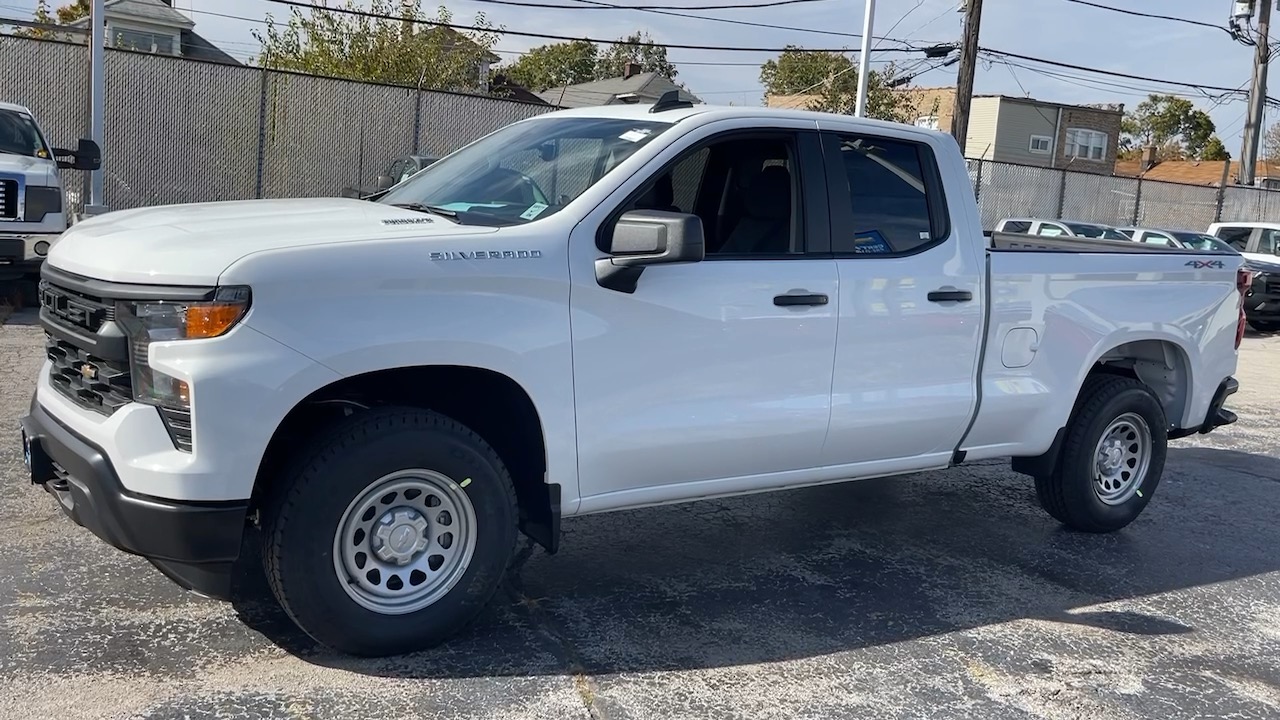 2025 Chevrolet Silverado 1500 WT 7