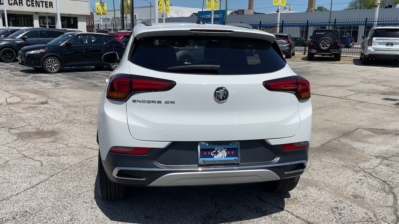 2022 Buick Encore GX Essence 4