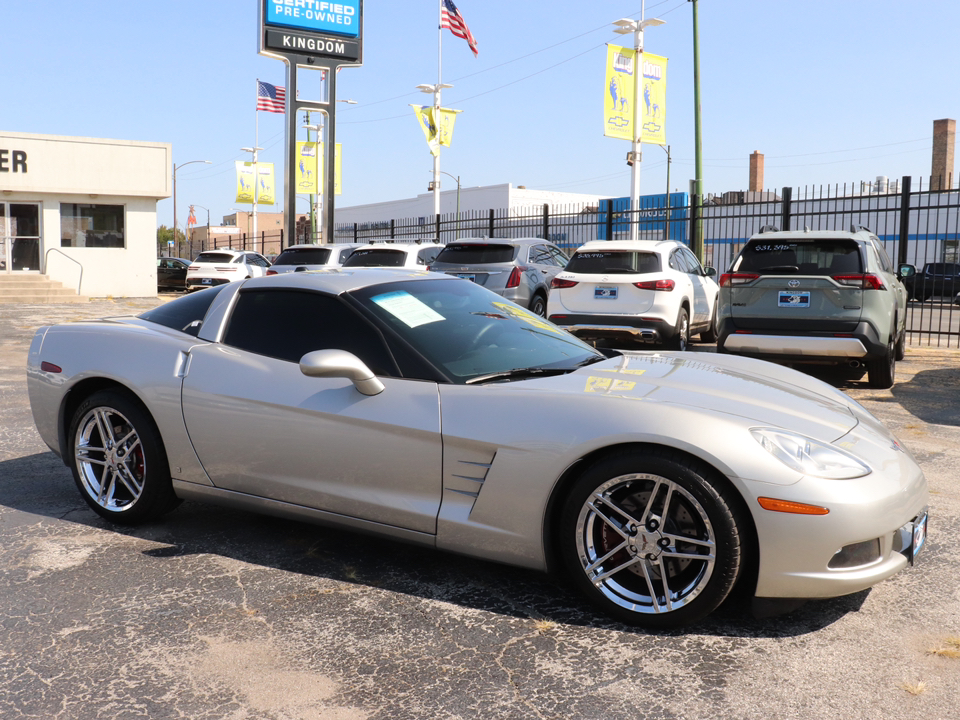 2005 Chevrolet Corvette Base 2