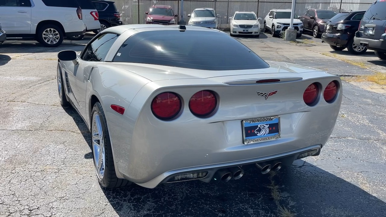 2005 Chevrolet Corvette Base 5