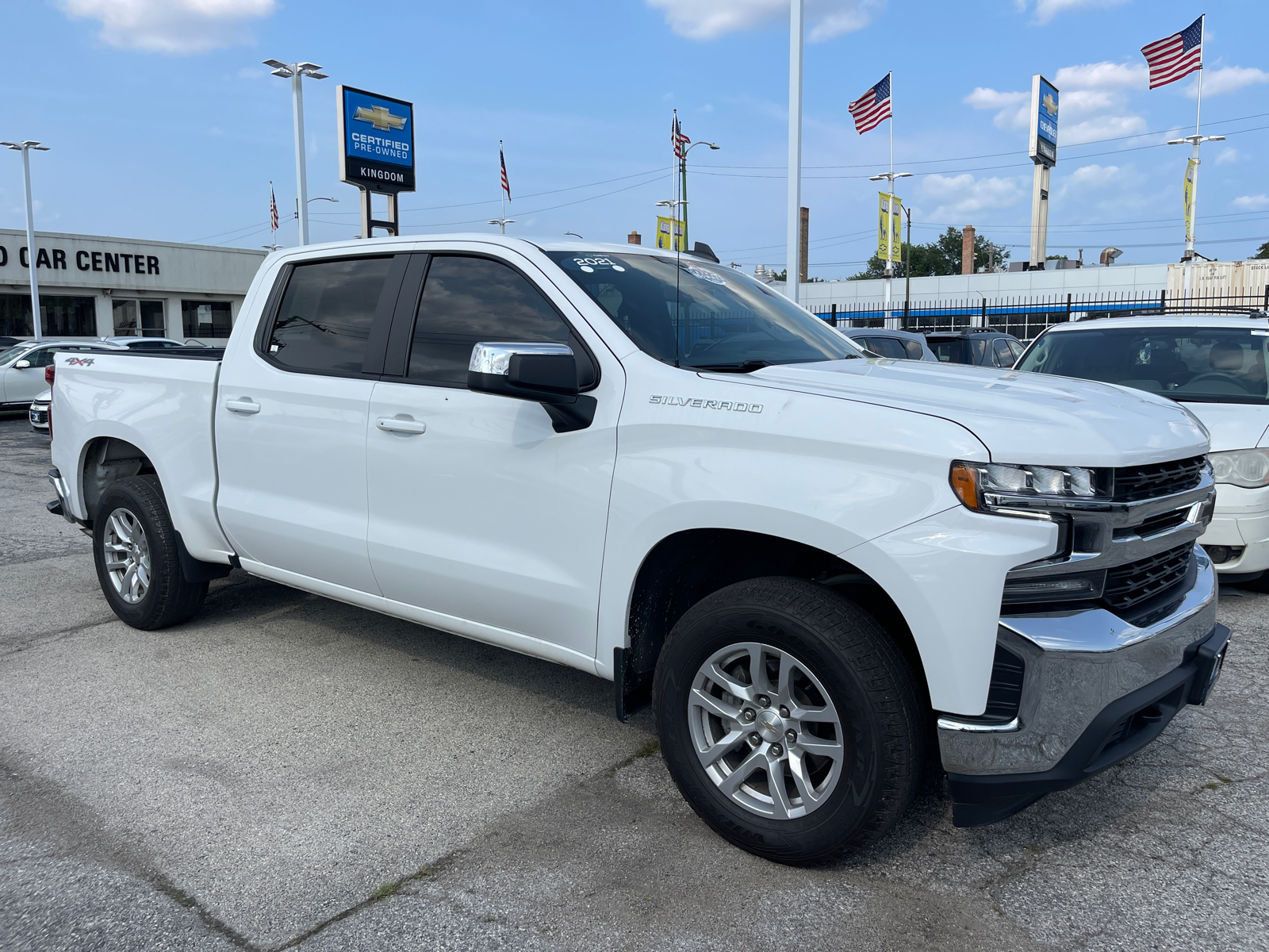 2021 Chevrolet Silverado 1500 LT 3