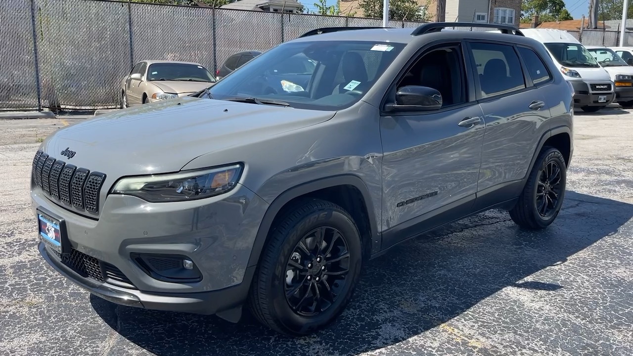 2023 Jeep Cherokee Altitude Lux 8