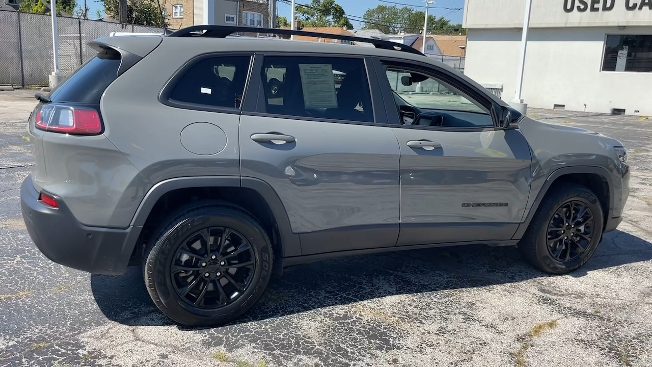 2023 Jeep Cherokee Altitude Lux 25