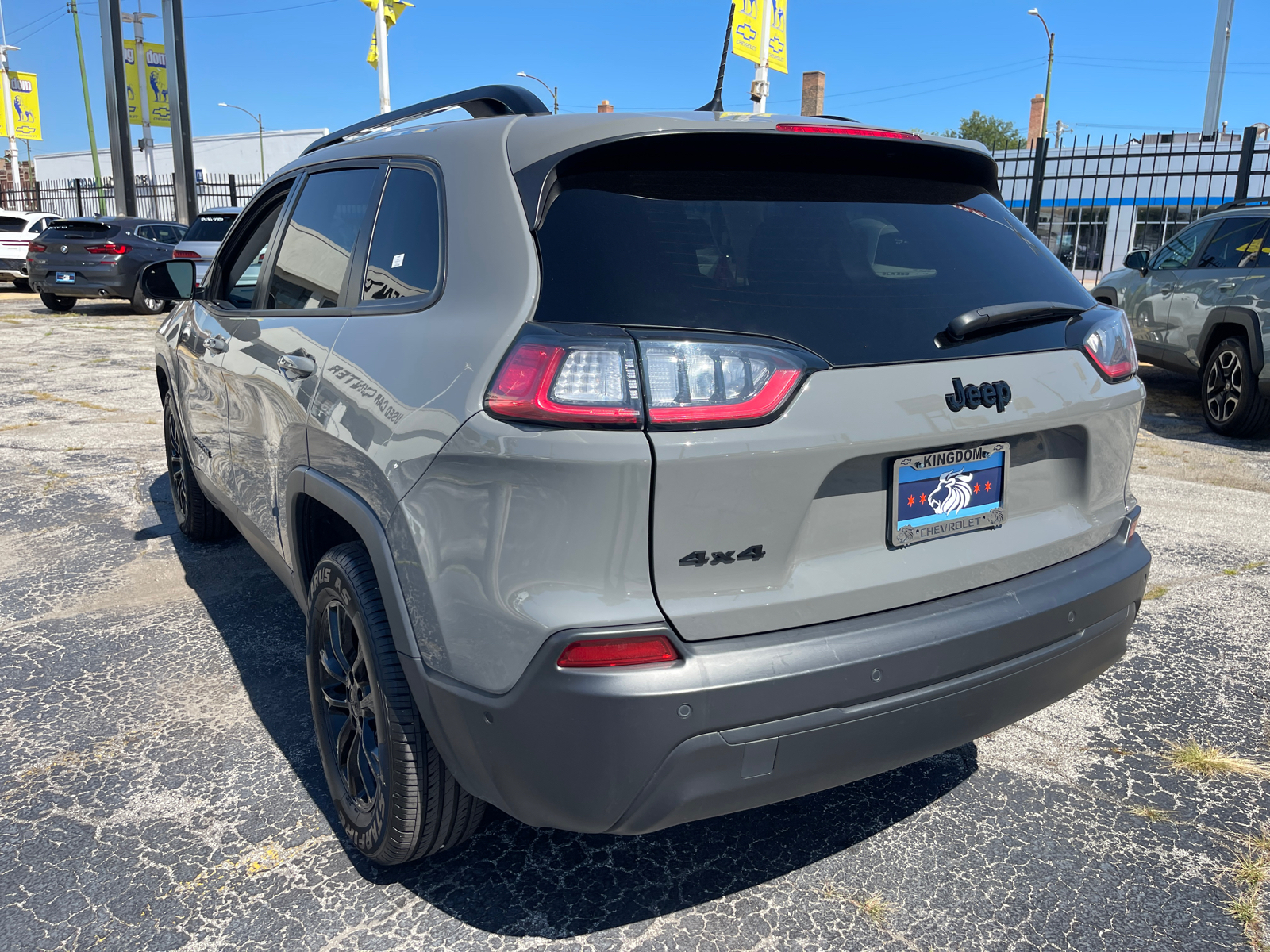 2023 Jeep Cherokee Altitude Lux 27