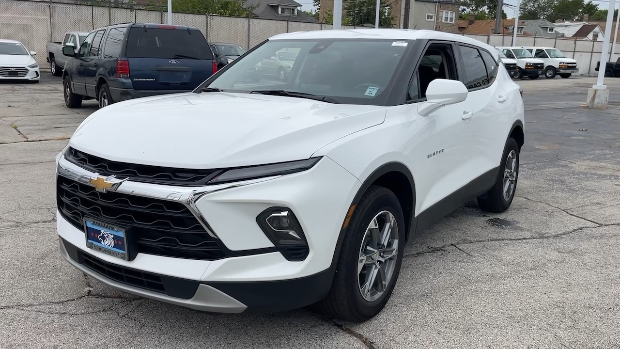 2023 Chevrolet Blazer LT 28