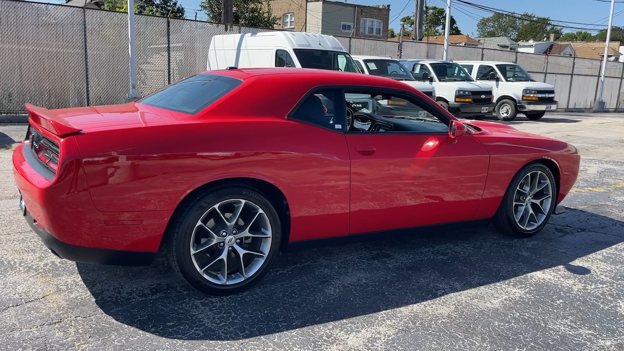 2022 Dodge Challenger GT 21