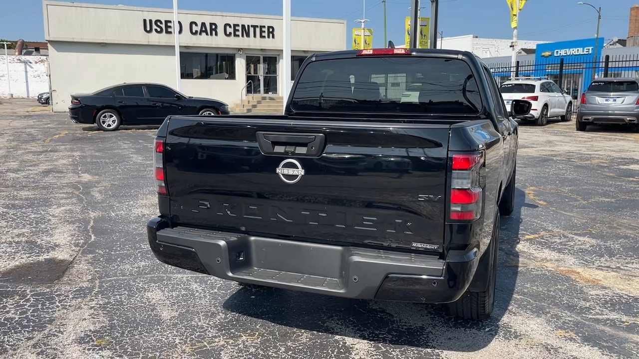 2023 Nissan Frontier SV 23