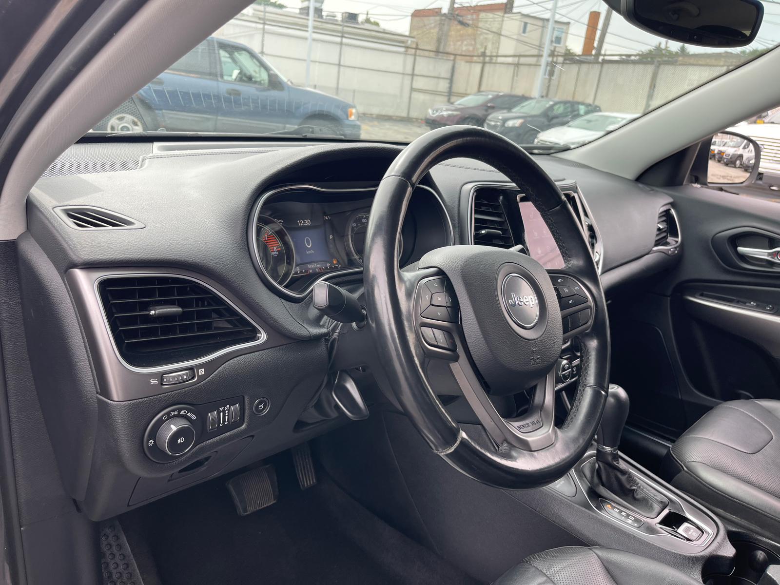 2019 Jeep Cherokee Limited 10