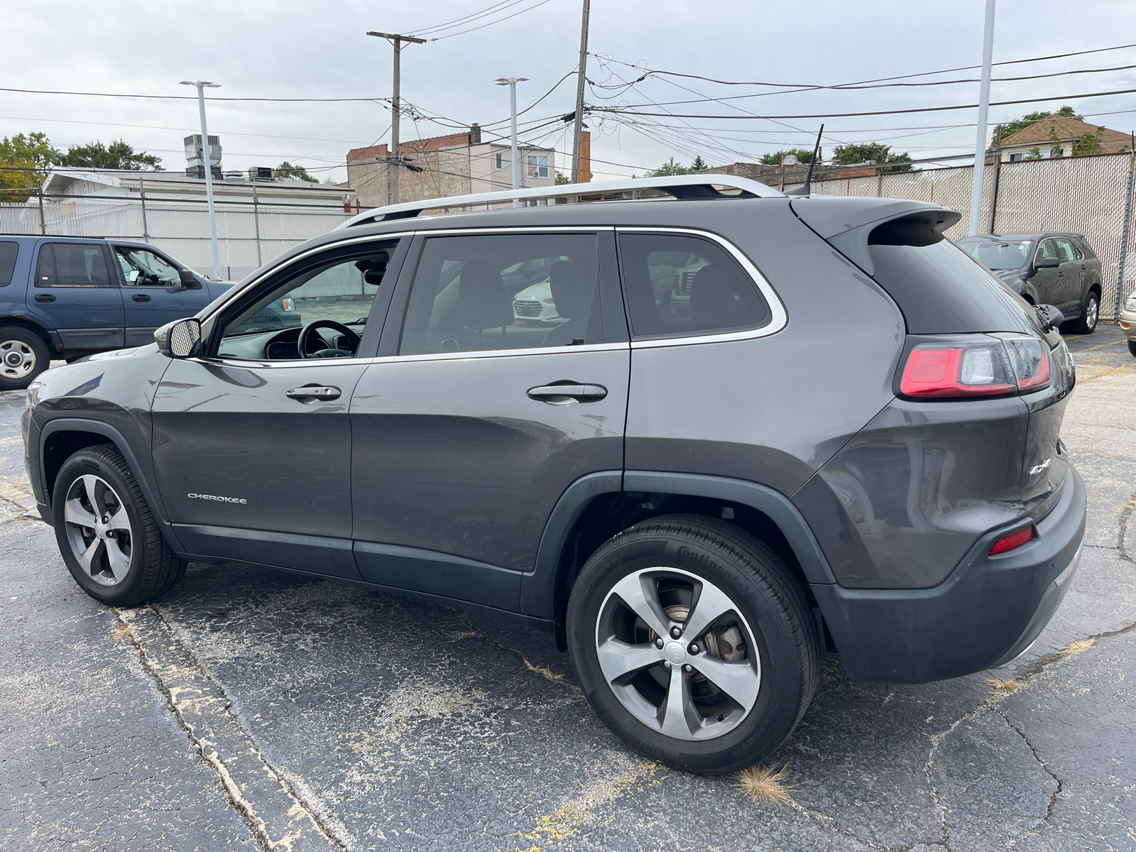 2019 Jeep Cherokee Limited 26