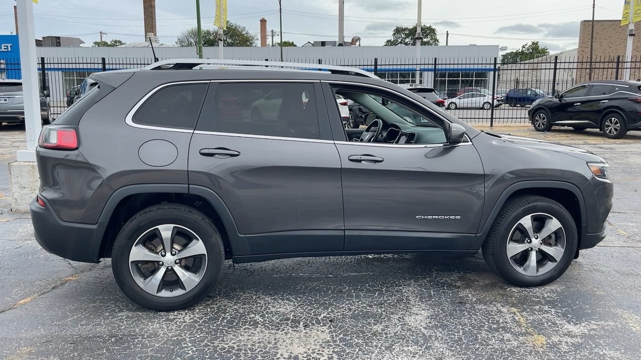 2019 Jeep Cherokee Limited 30