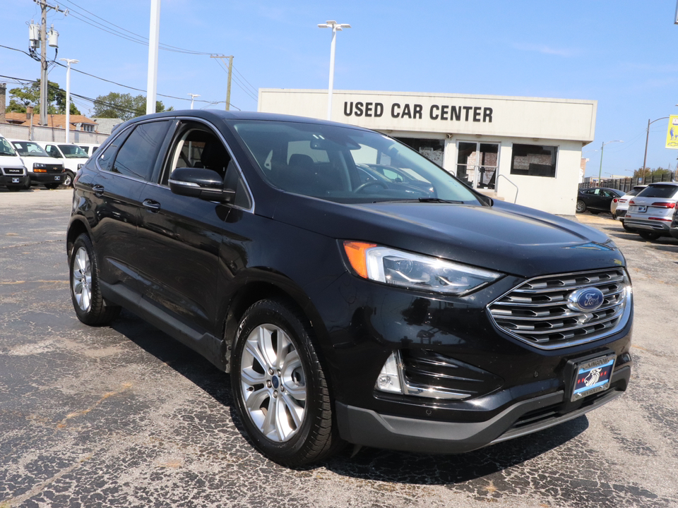 2022 Ford Edge Titanium 1