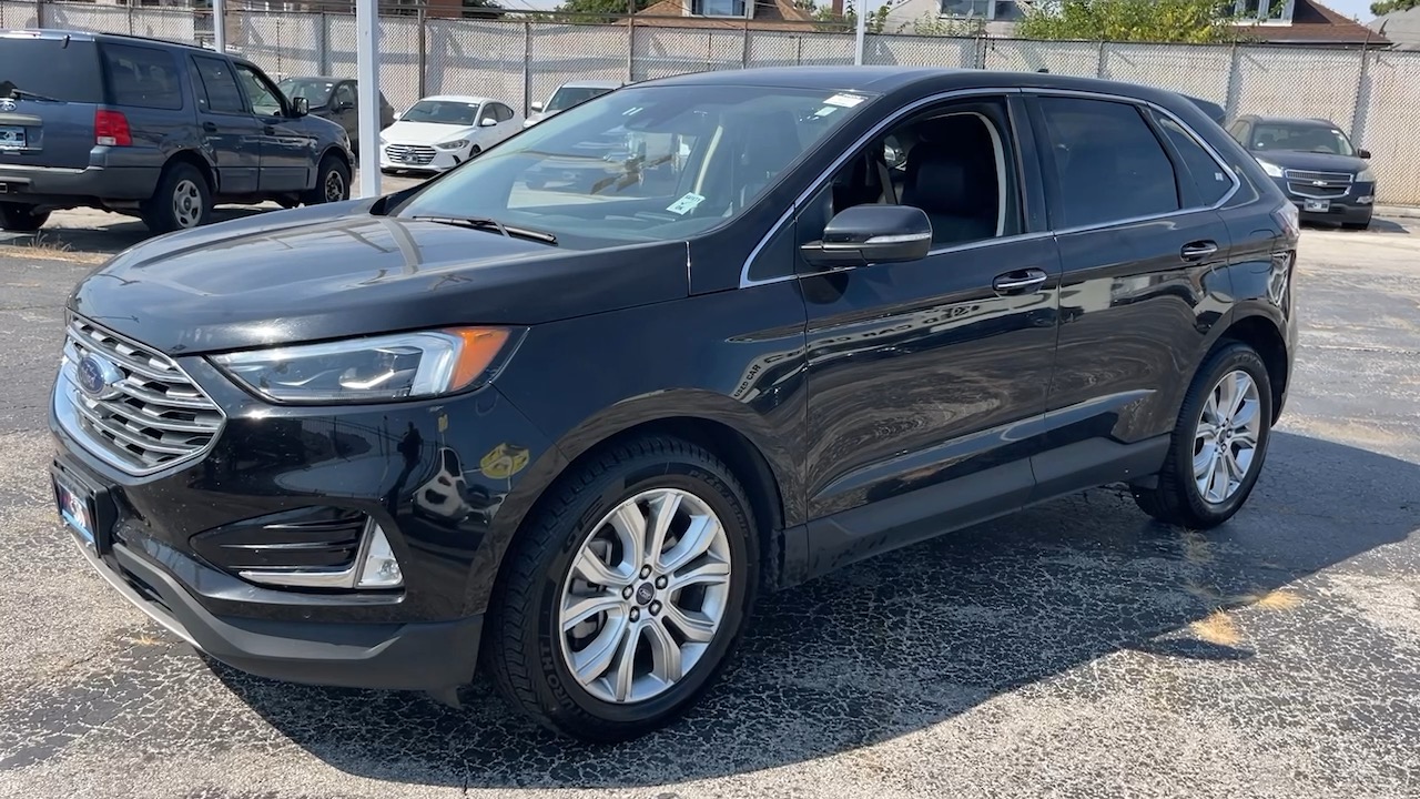 2022 Ford Edge Titanium 7