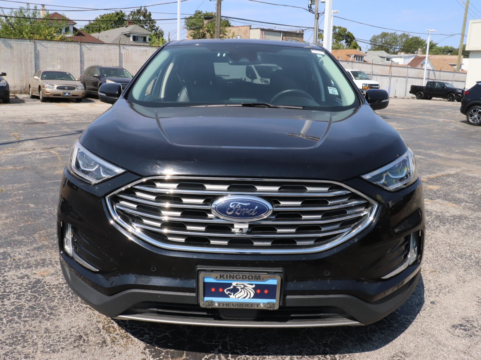 2022 Ford Edge Titanium 26