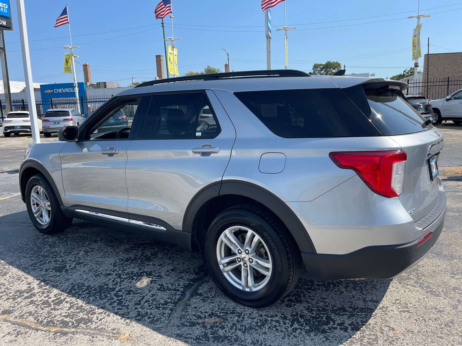 2023 Ford Explorer XLT 6