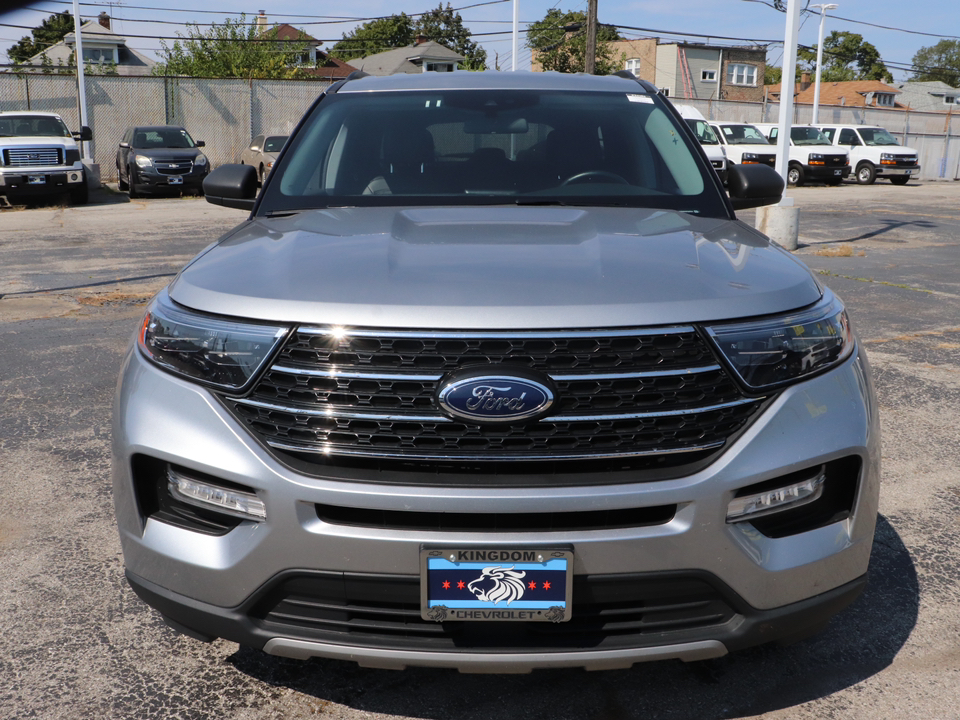 2023 Ford Explorer XLT 8