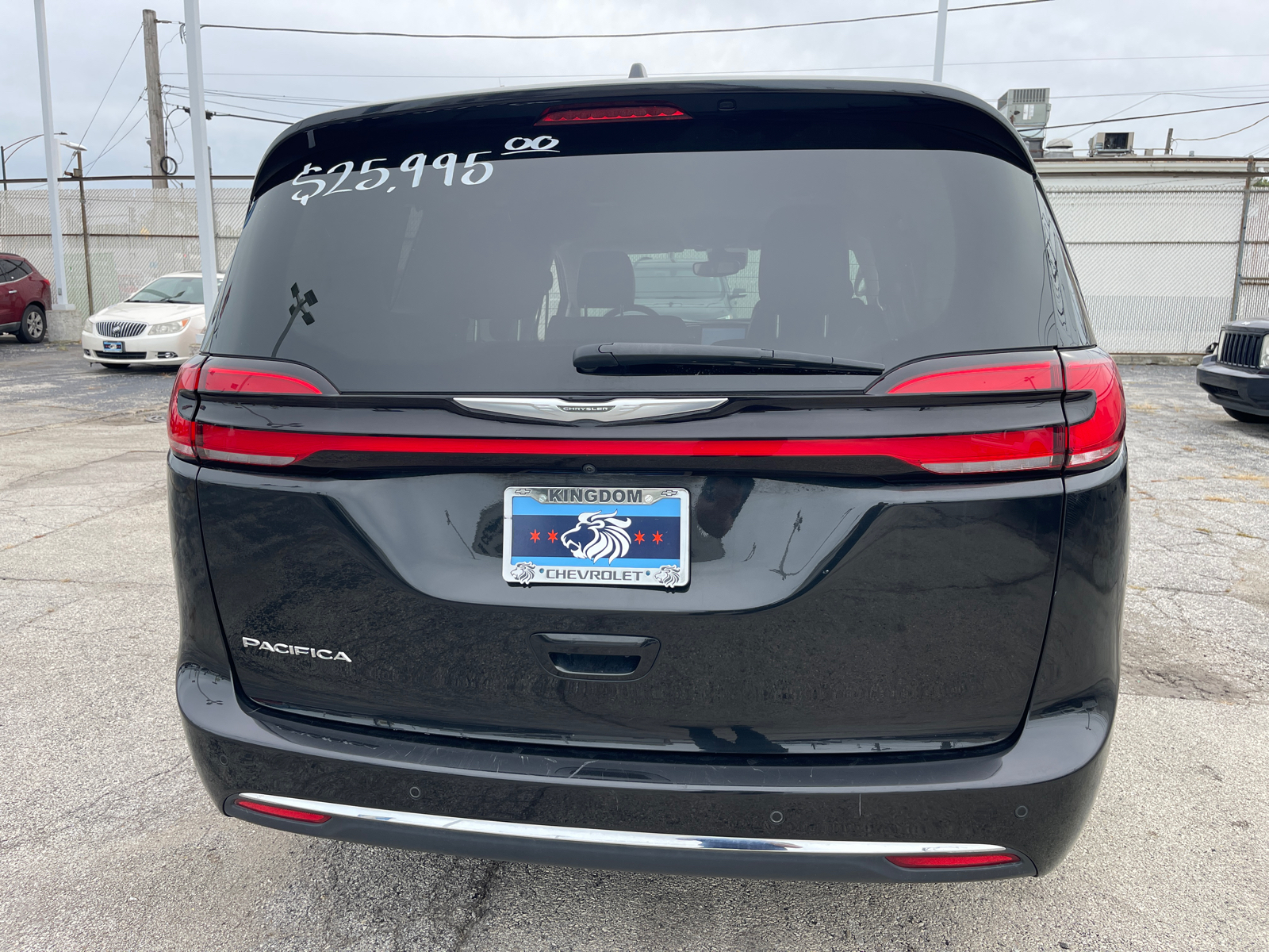 2022 Chrysler Pacifica Touring L 28