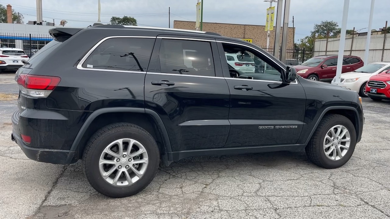 2021 Jeep Grand Cherokee Laredo E 22