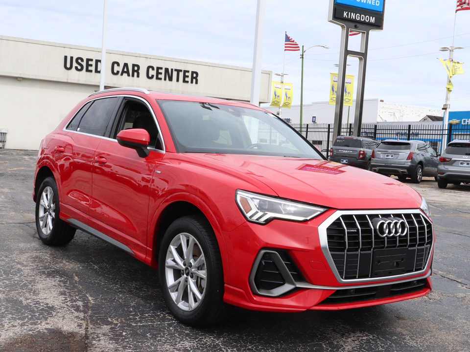 2023 Audi Q3 Premium 1