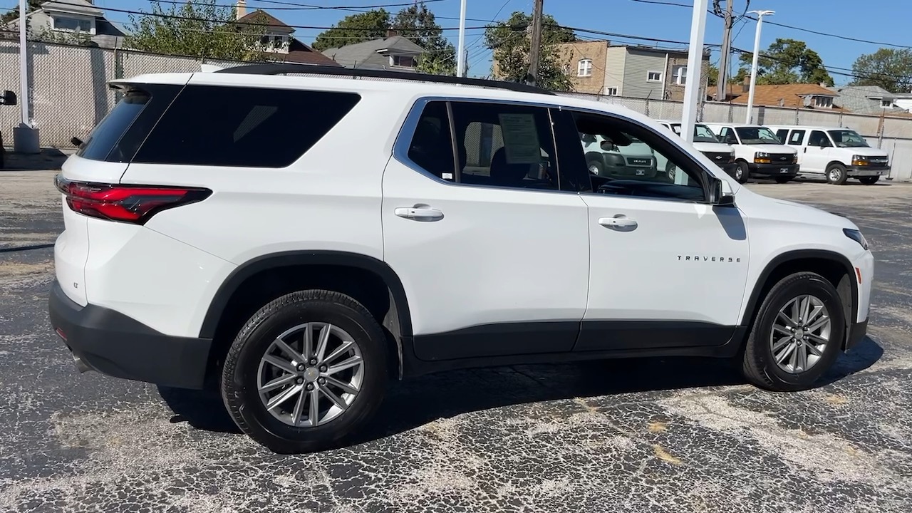 2023 Chevrolet Traverse LT 24