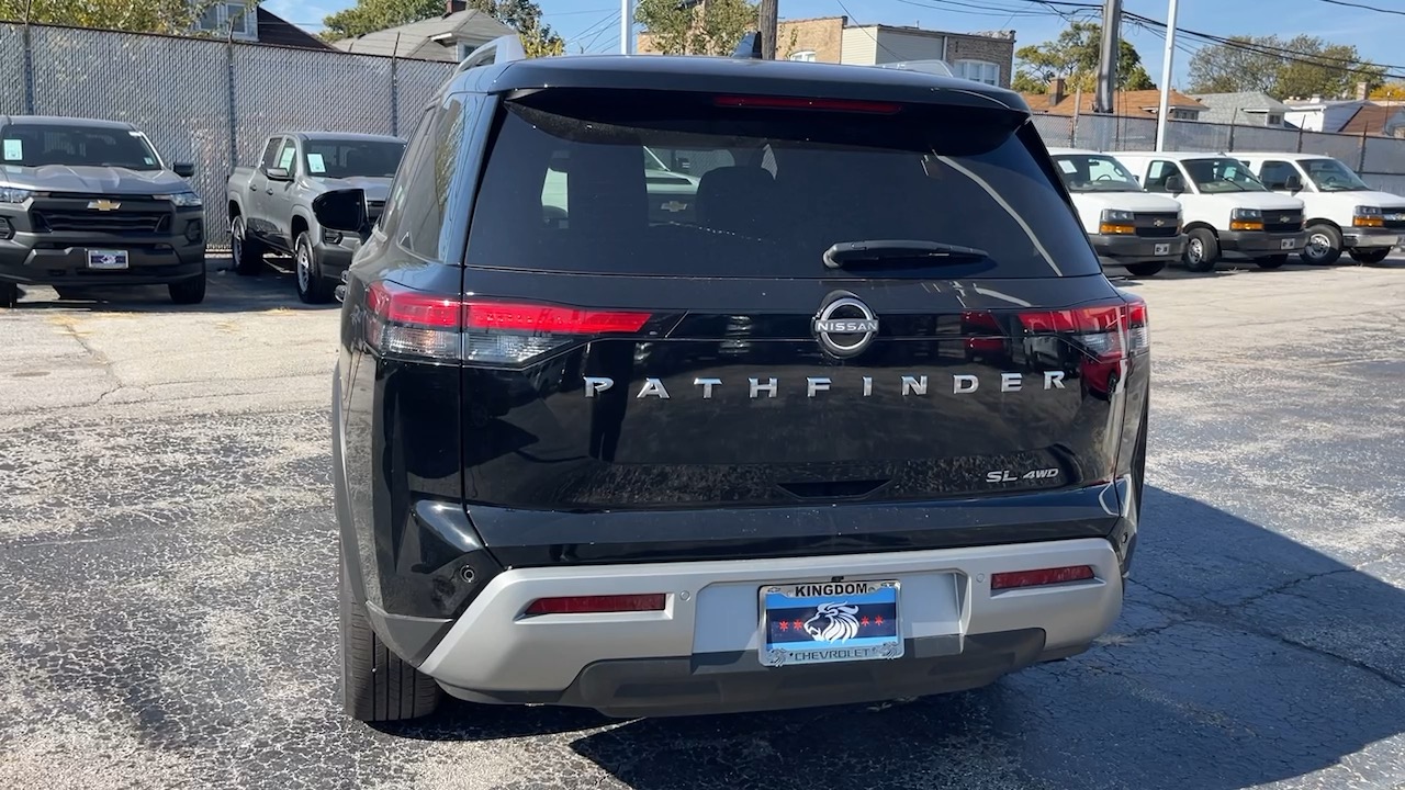 2023 Nissan Pathfinder SL 5