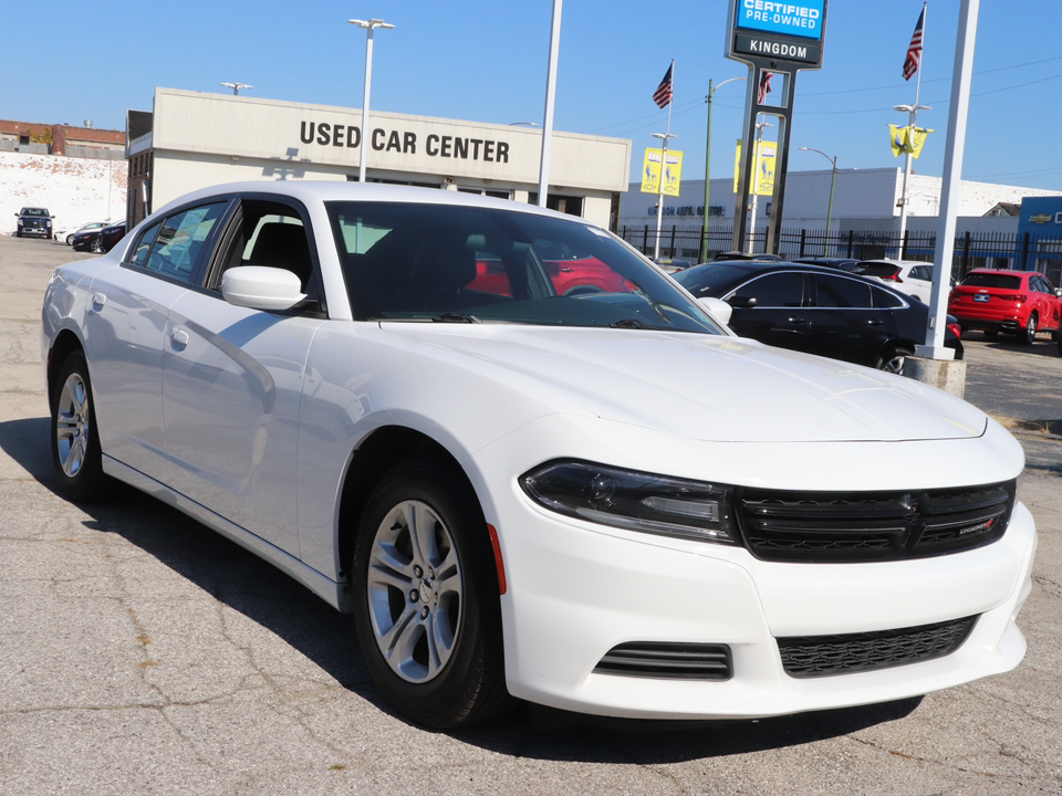 2021 Dodge Charger SXT 2