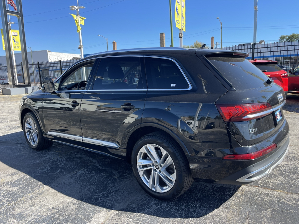 2022 Audi Q7 55 Premium Plus 6