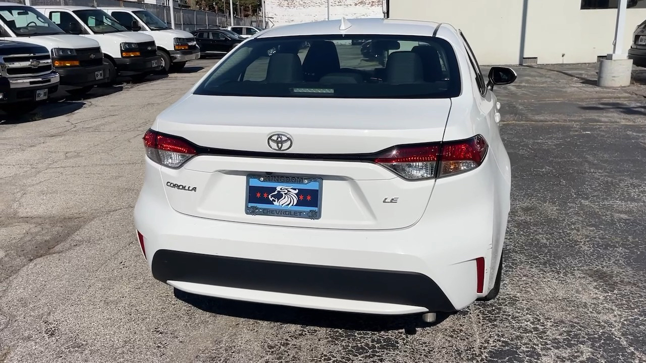 2022 Toyota Corolla LE 5