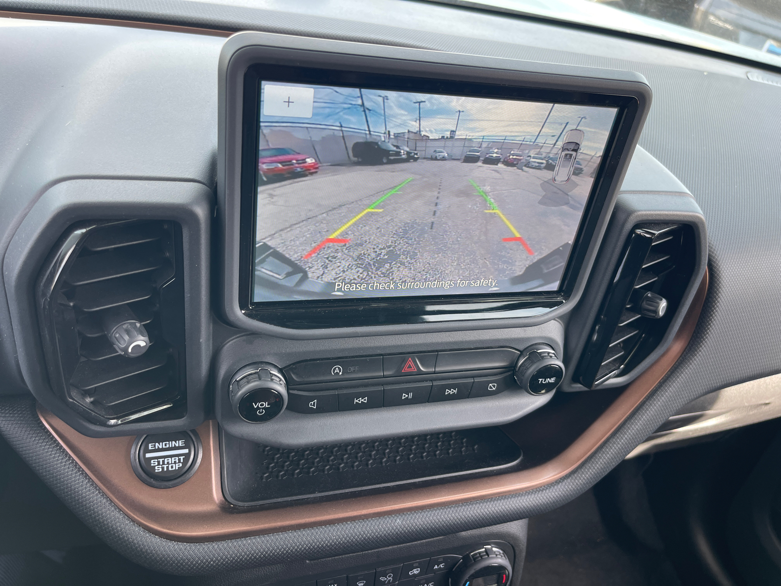 2021 Ford Bronco Sport Outer Banks 14