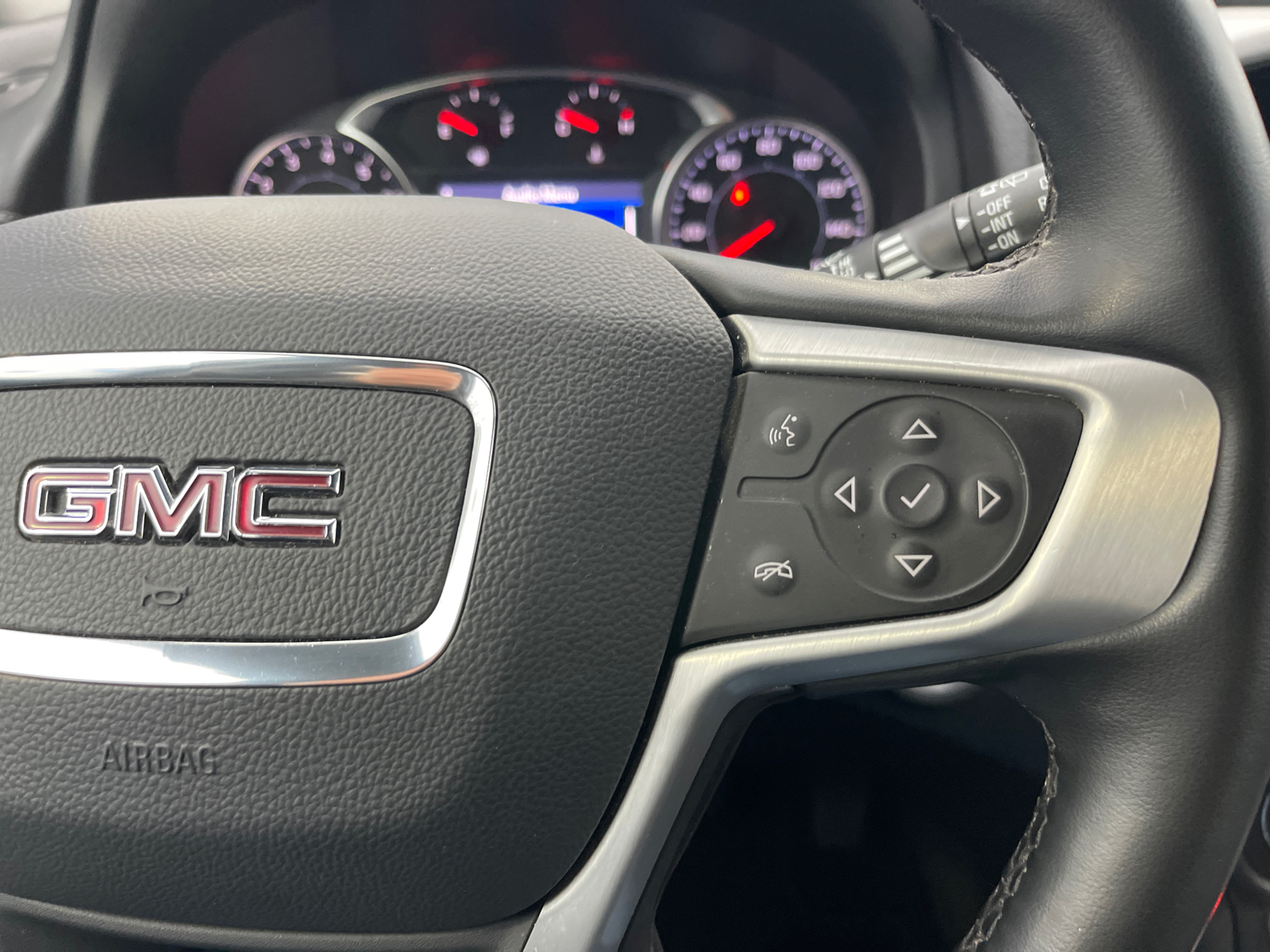 2023 GMC Terrain SLT 15