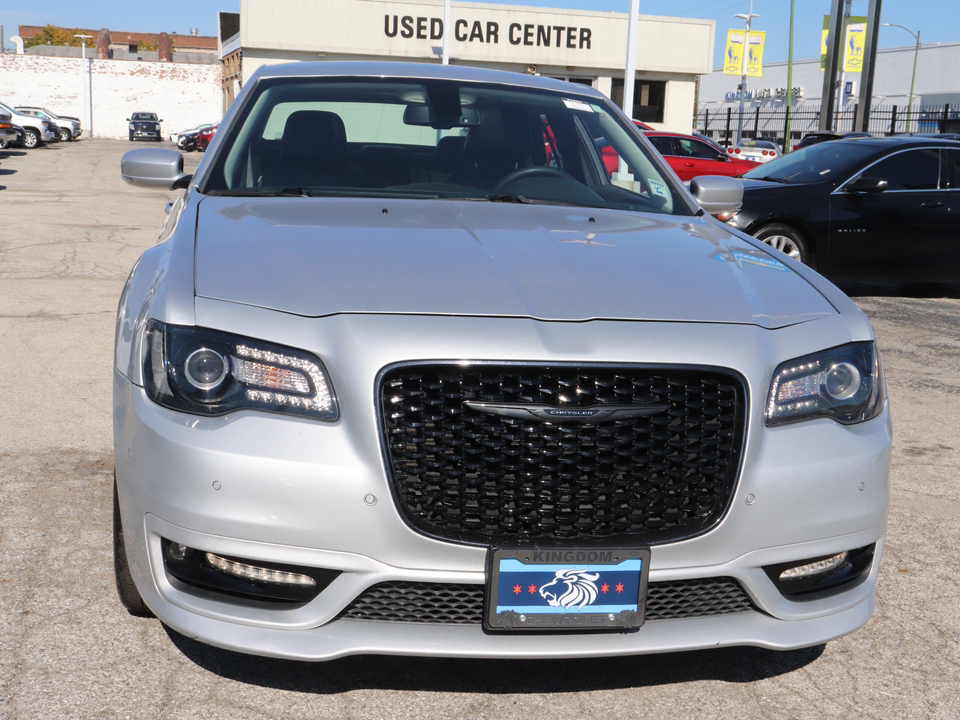 2022 Chrysler 300  8