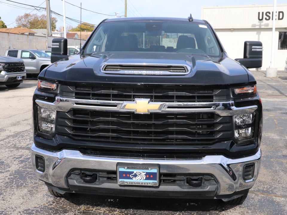 2024 Chevrolet Silverado 2500HD LT 8