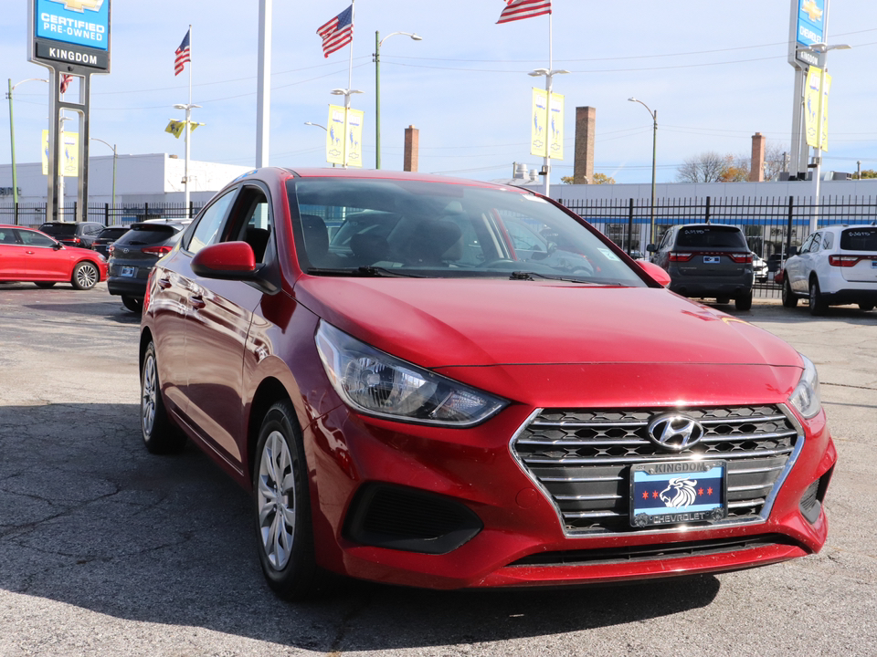 2021 Hyundai Accent SE 2