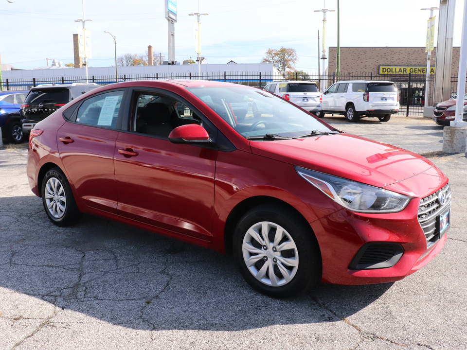 2021 Hyundai Accent SE 3