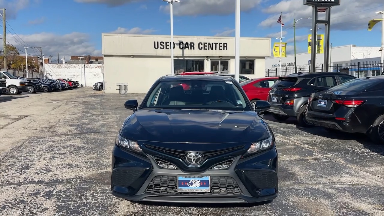 2021 Toyota Camry SE 8