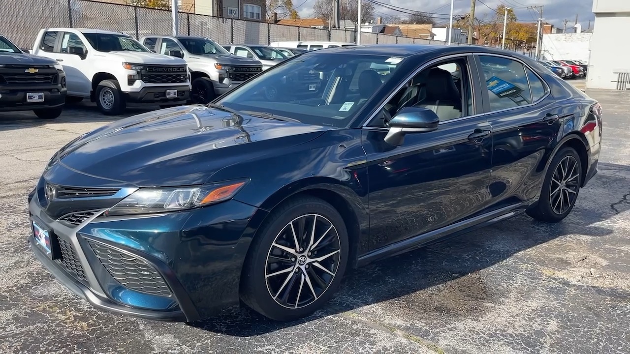 2021 Toyota Camry SE 28