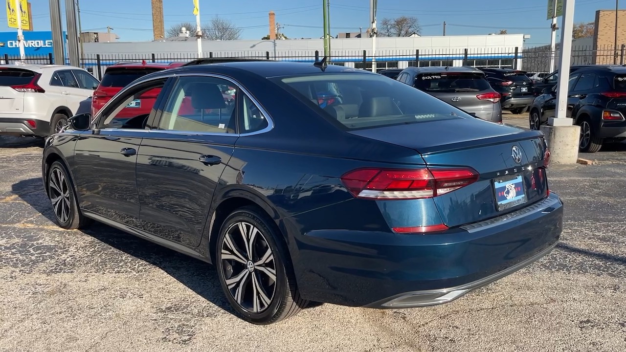 2022 Volkswagen Passat 2.0T SE 6