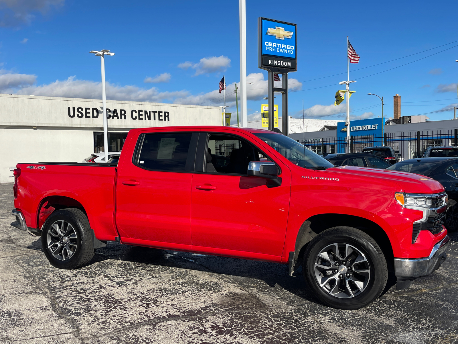 2022 Chevrolet Silverado 1500 LT 3