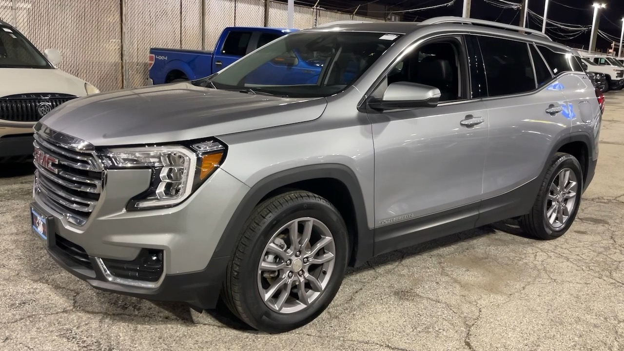 2024 GMC Terrain SLT 8