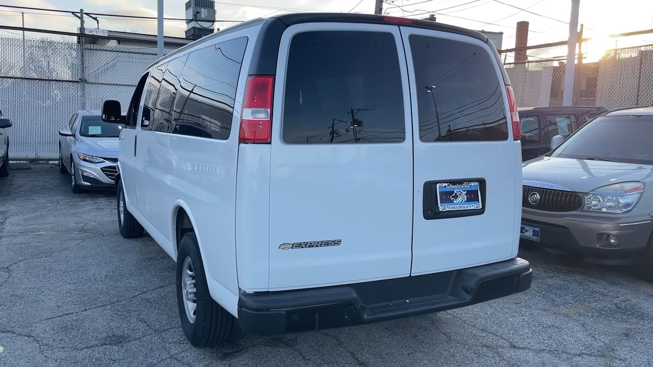 2023 Chevrolet Express 3500 LS 5