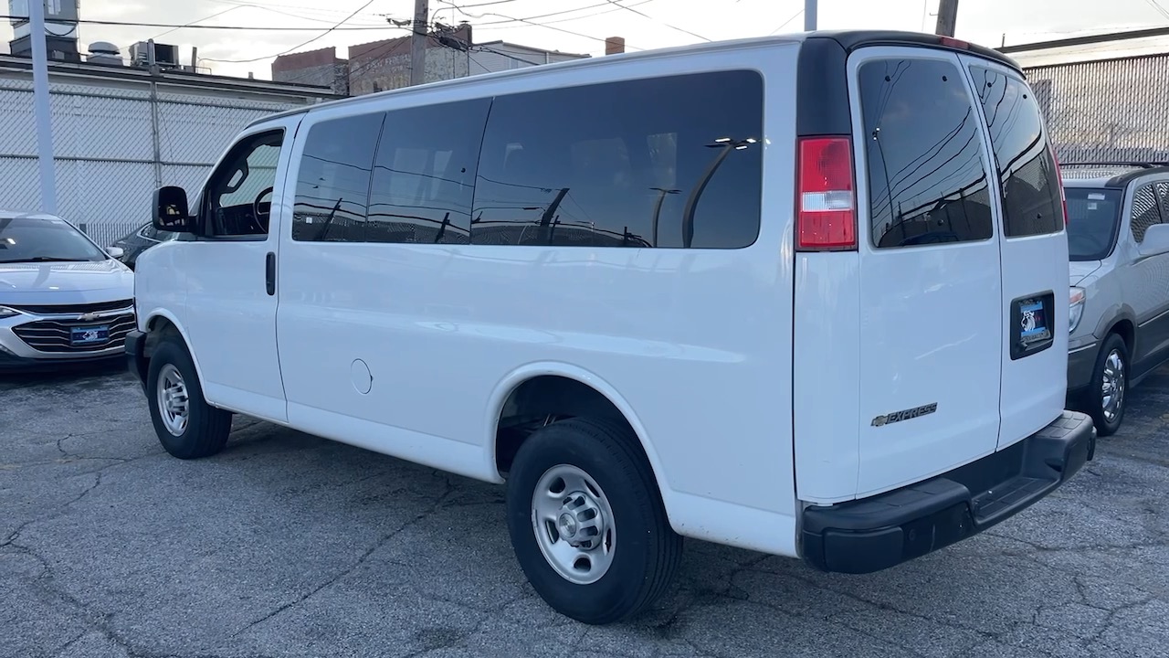 2023 Chevrolet Express 3500 LS 6