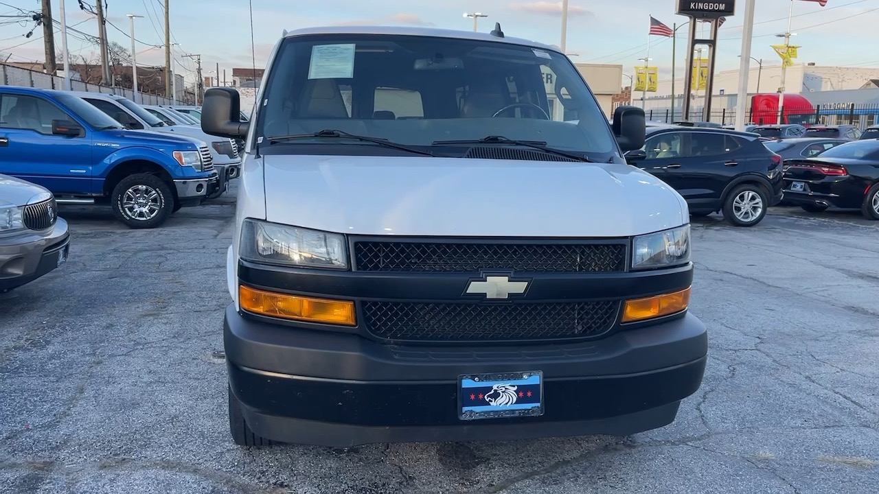 2023 Chevrolet Express 3500 LS 8