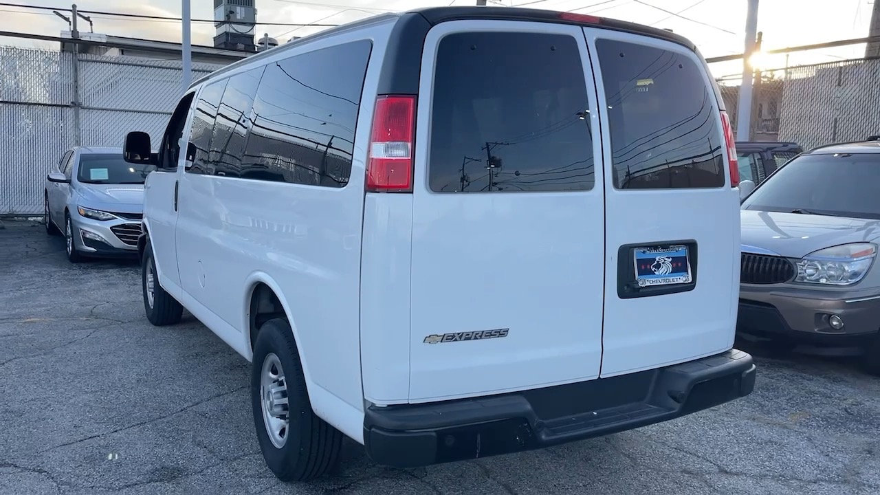 2023 Chevrolet Express 3500 LS 24