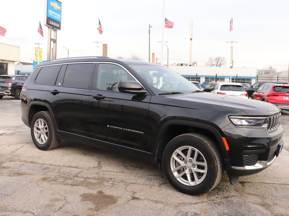 2023 Jeep Grand Cherokee L Laredo 28